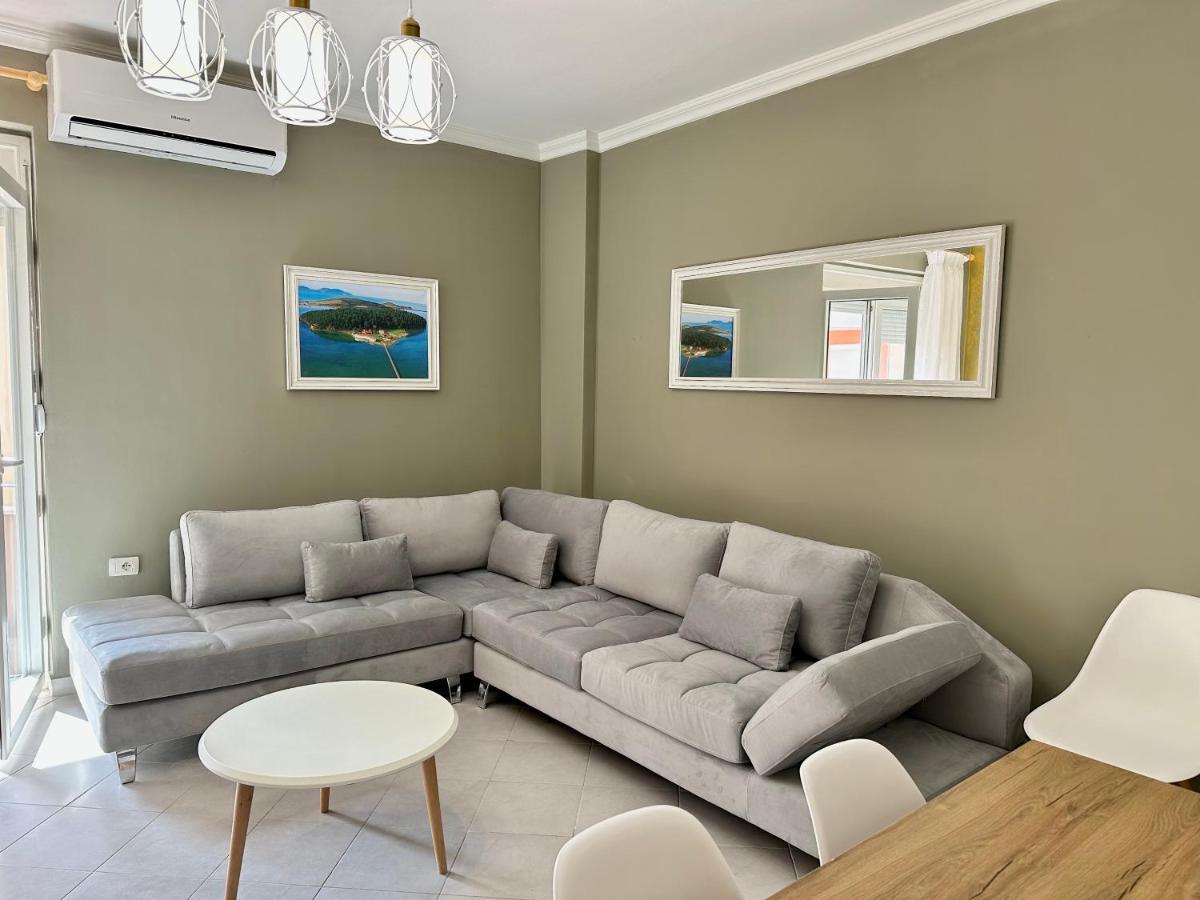 Family Suite Residence Vlorë Екстериор снимка
