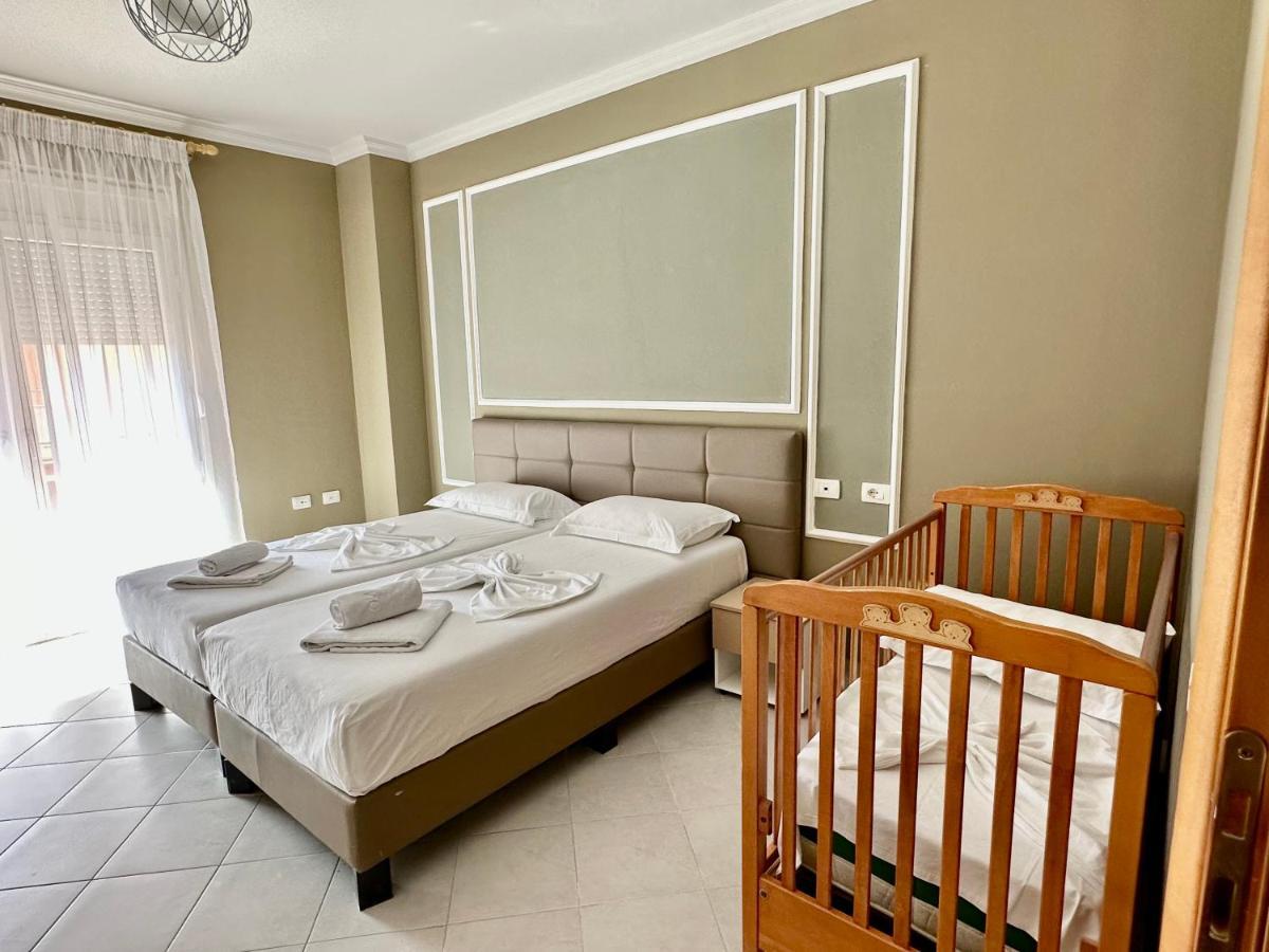 Family Suite Residence Vlorë Екстериор снимка