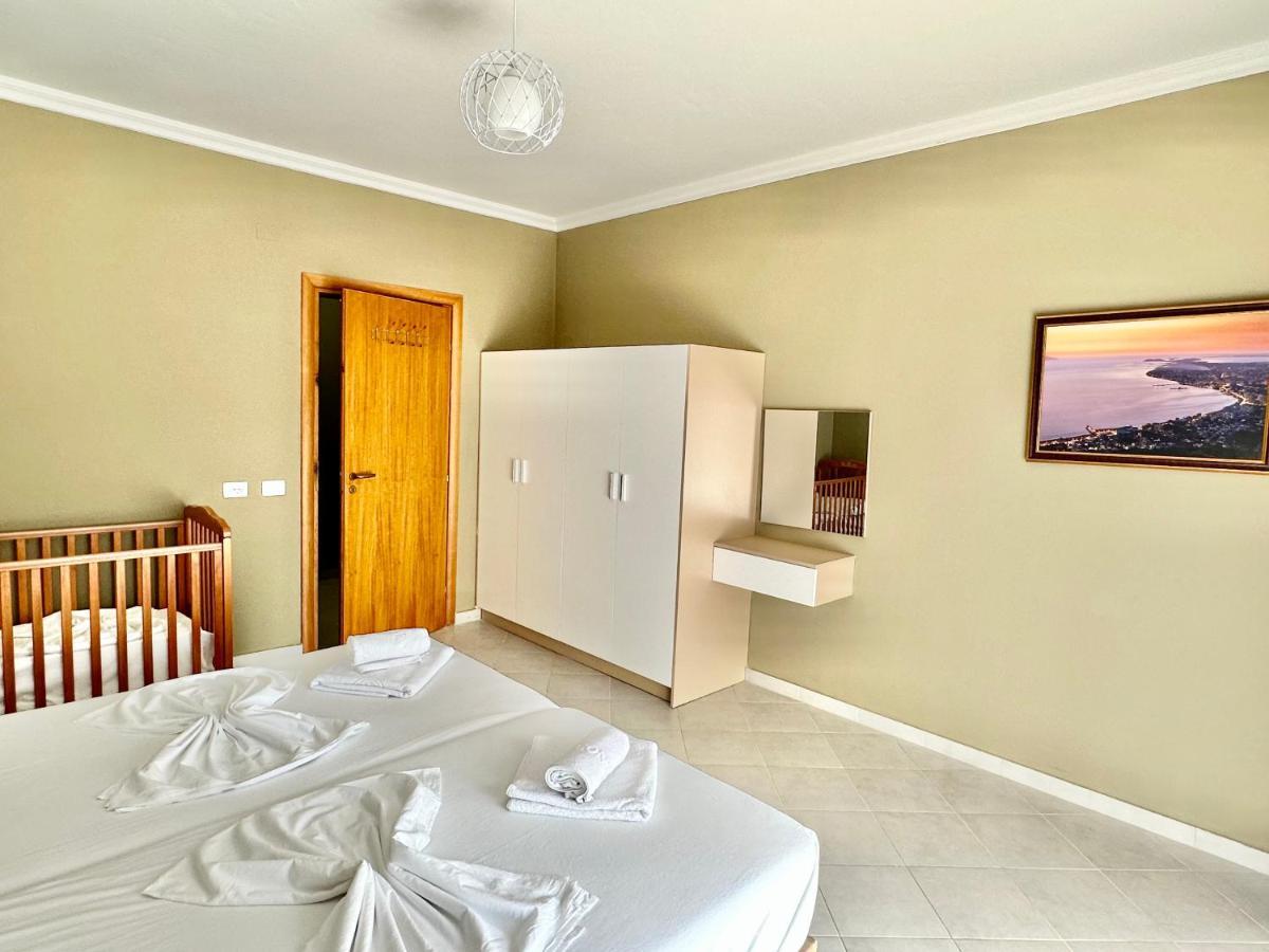 Family Suite Residence Vlorë Екстериор снимка