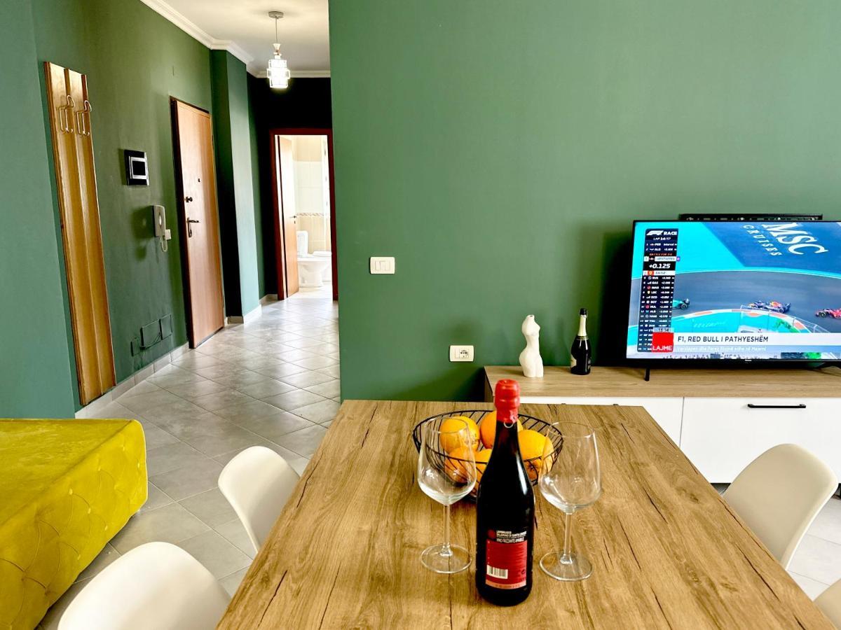 Family Suite Residence Vlorë Екстериор снимка