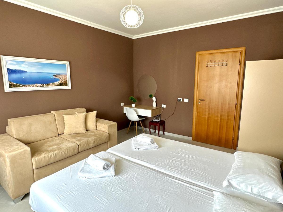 Family Suite Residence Vlorë Екстериор снимка
