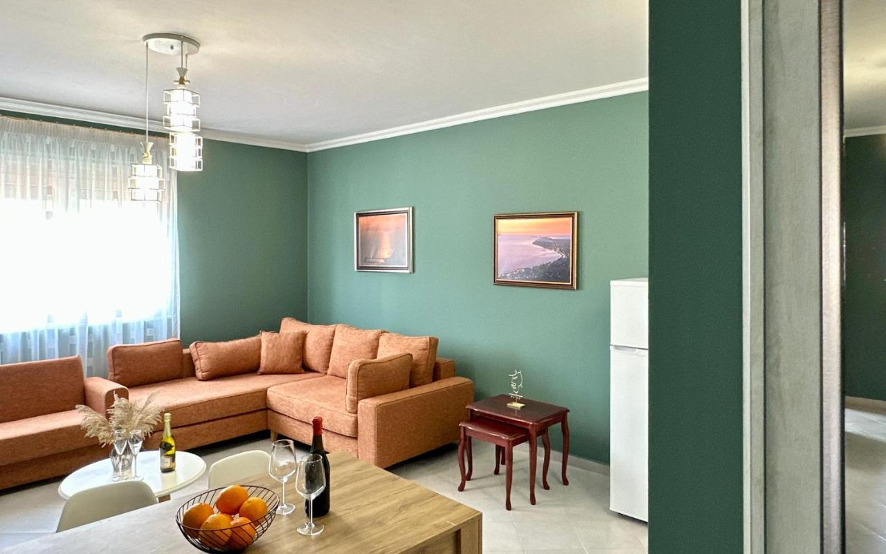 Family Suite Residence Vlorë Екстериор снимка