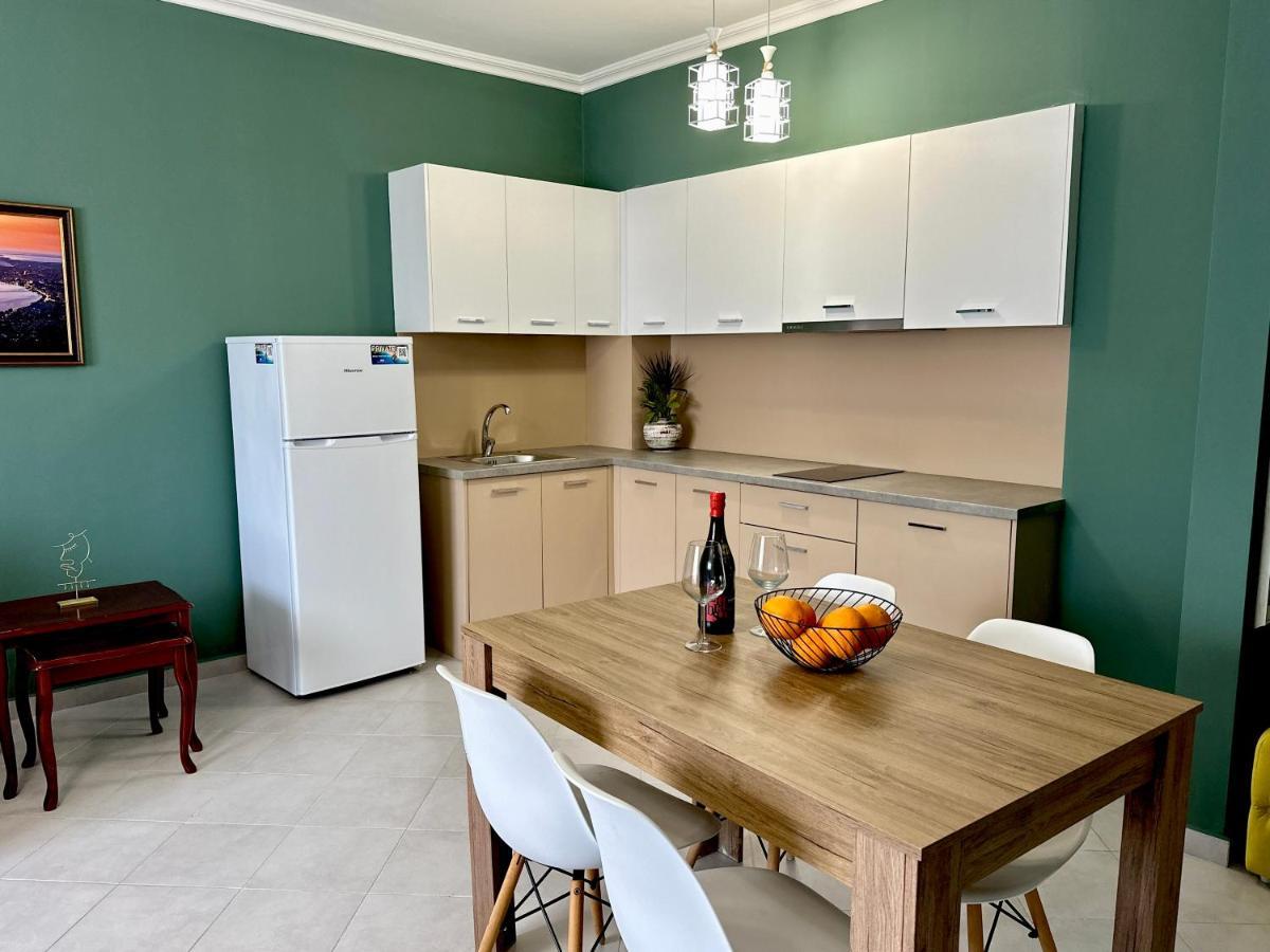 Family Suite Residence Vlorë Екстериор снимка