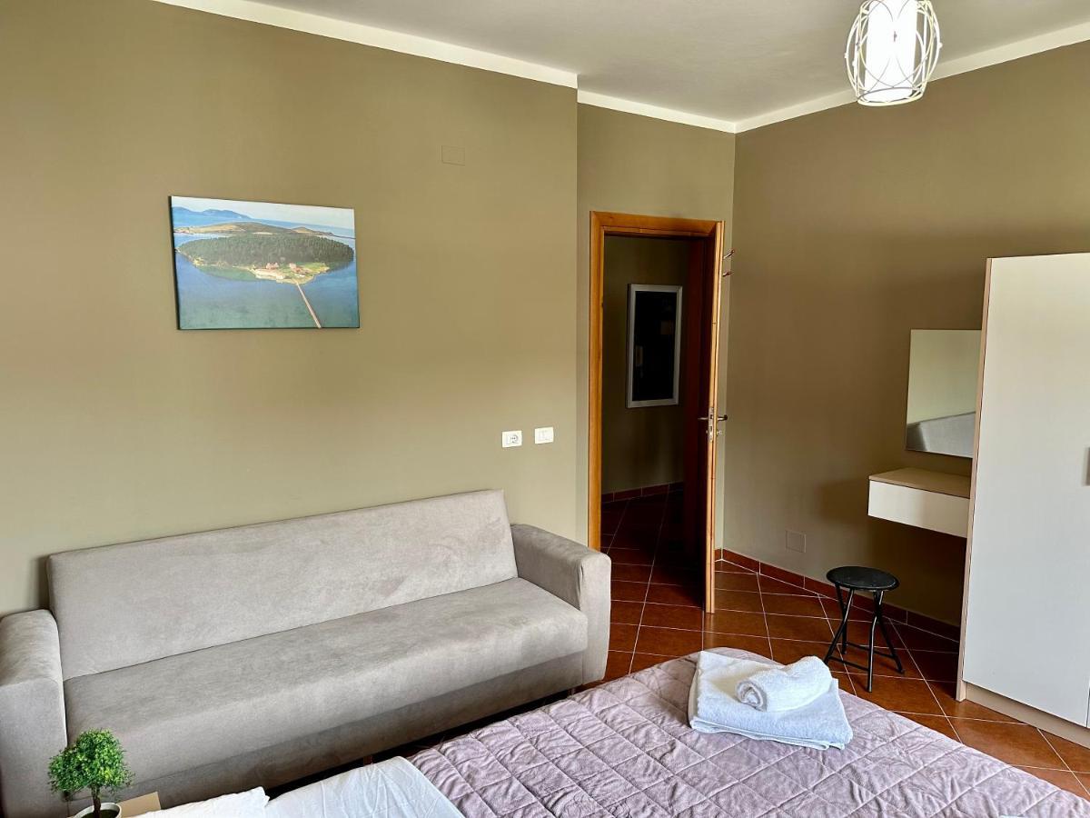 Family Suite Residence Vlorë Екстериор снимка