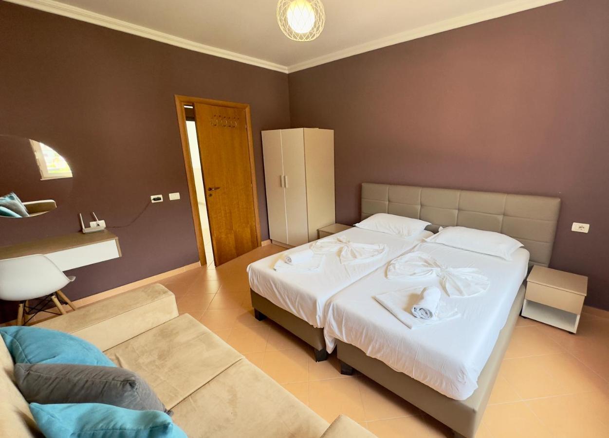 Family Suite Residence Vlorë Екстериор снимка