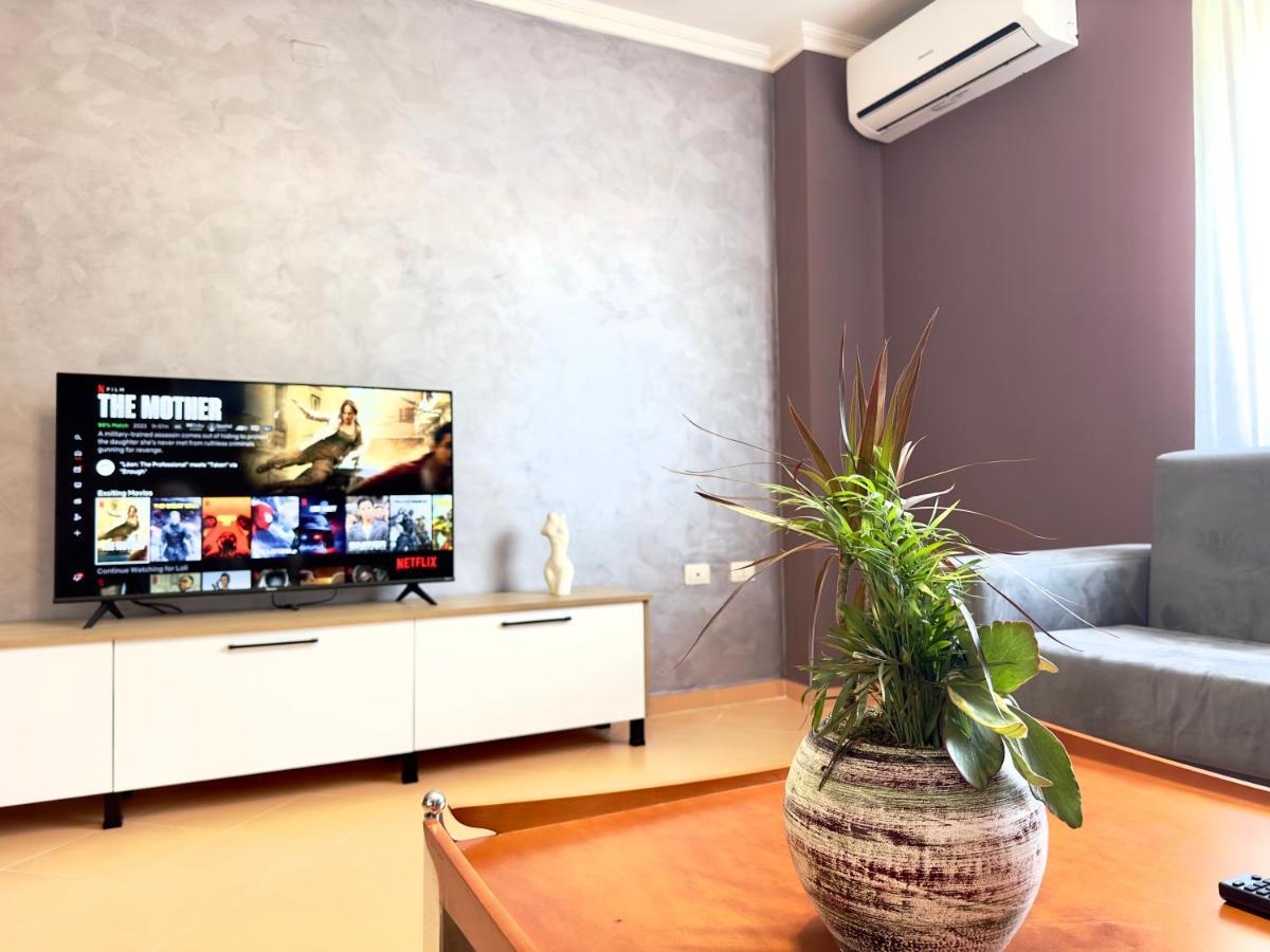 Family Suite Residence Vlorë Екстериор снимка