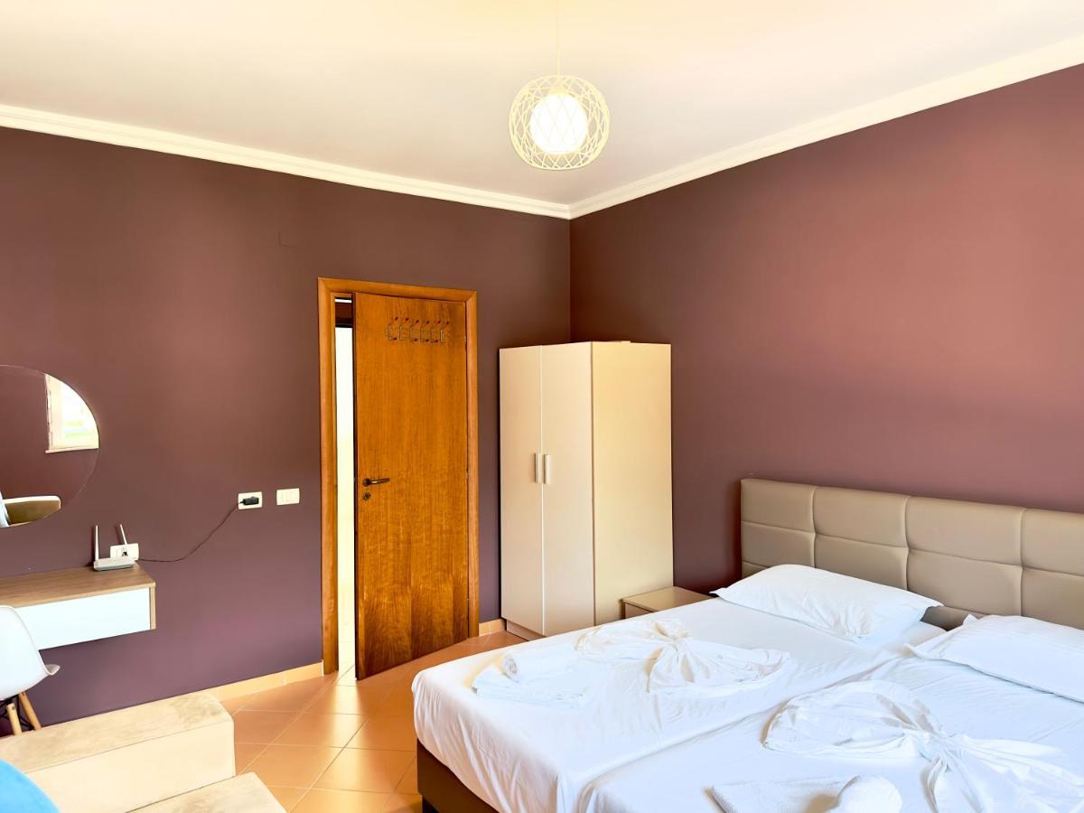 Family Suite Residence Vlorë Екстериор снимка